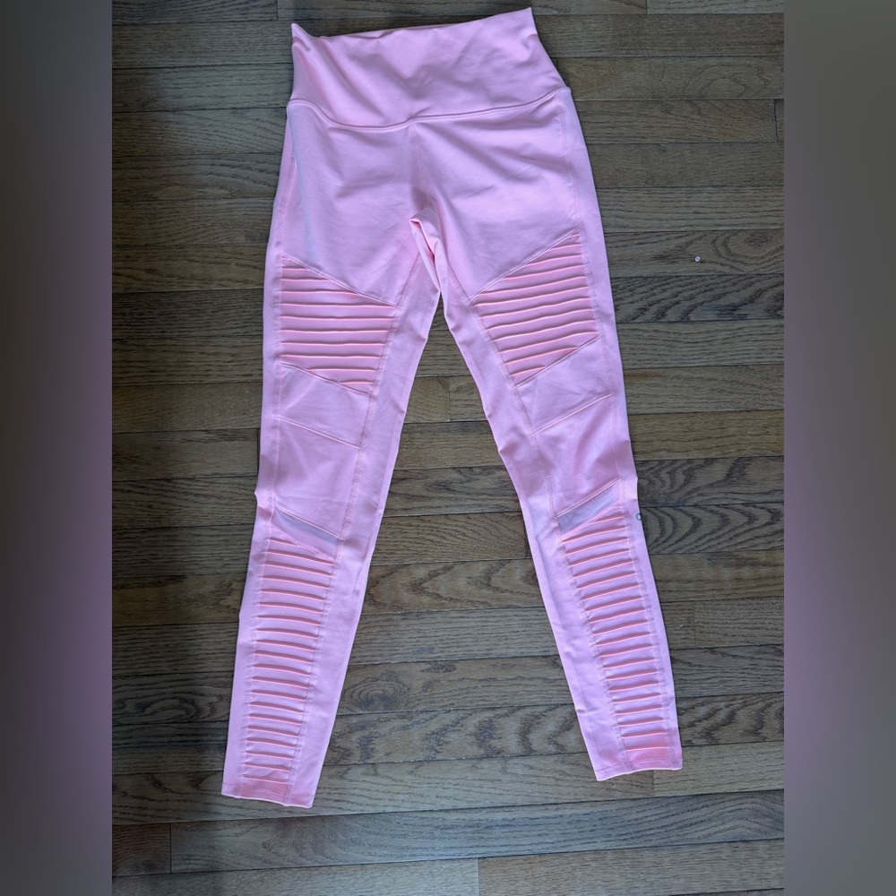 ALO Yoga flamingo Pink moto Leggings